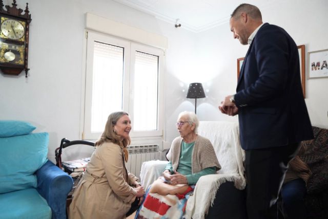 El programa regional Cercanos lleva el servicio de podología a domicilio a más de 300 personas mayores de Caravaca de la Cruz - 2, Foto 2