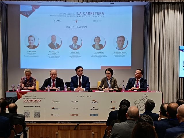 Jorge García Montoro, consejero de Fomento e Infraestructuras de Murcia, inaugura la jornada ACEX Preparados para lo imprevisto. La carretera, infraestructura crítica - 1, Foto 1