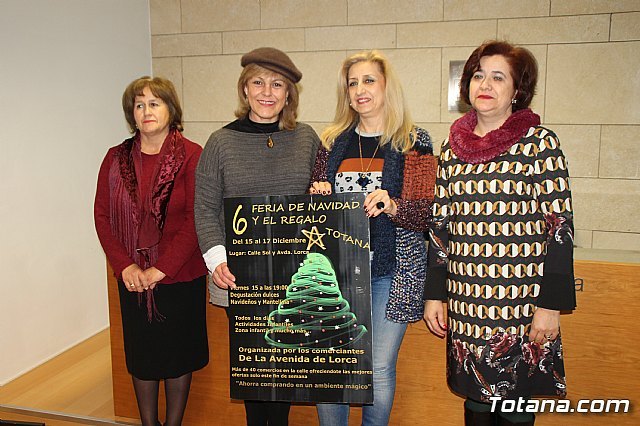 La VI Feria de Navidad y el Regalo de la Avenida de Lorca se celebra este próximo fin de semana, del 15 al 17 de diciembre, Foto 1