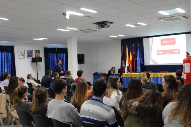 La criminóloga María José Delgado denuncia que casi la mitad de las víctimas de abusos sexuales son menores - 1, Foto 1