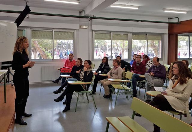 El IES 'Salvador Sandoval', contra la violencia de género - 1, Foto 1