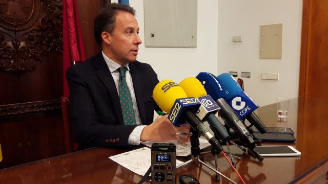 Fulgencio Gil reclama que se sigan firmando las memorias justificativas - 1, Foto 1