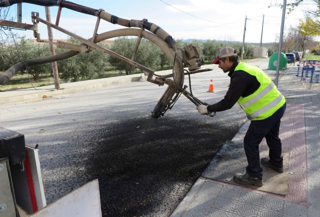 El Ayuntamiento de Caravaca pone en marcha un plan especial de reparación del bacheado en la calzada - 2, Foto 2