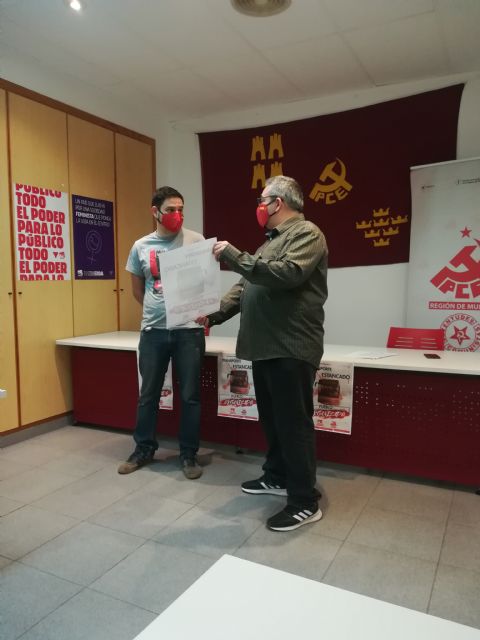 El Partido Comunista y la Juventud Comunista inician una campaña en defensa del transporte público en la Región de Murcia - 3, Foto 3