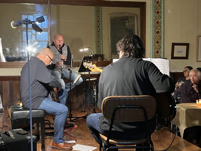 El Casino acoge el concierto del Trío A3 - 1, Foto 1