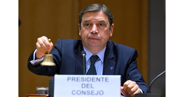 Luis Planas destaca el gran trabajo de la Presidencia española sobre las nuevas técnicas genómicas para avanzar hacia la autonomía estratégica de la UE - 1, Foto 1