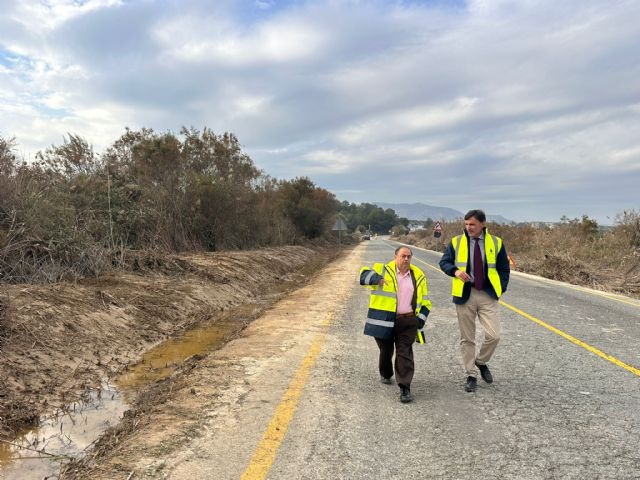 Comienzan las obras de mejora del firme de la carretera que une Cañadas de San Pedro con la provincia de Alicante - 3, Foto 3