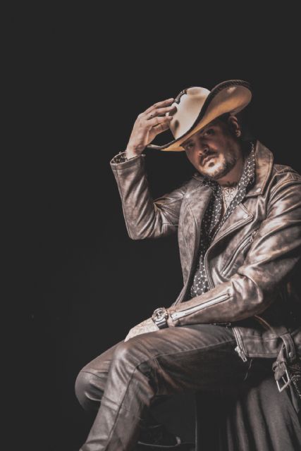 Lester Silva estrena nuevo sencillo me haces falta - 1, Foto 1