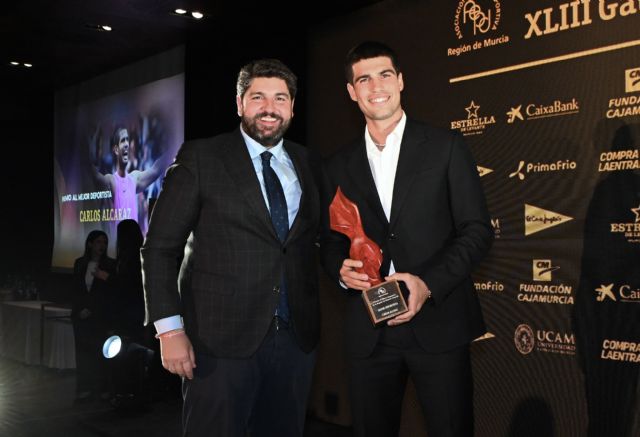López Miras en los Premios al Mérito Deportivo: “Cuando la Región de Murcia cree en sí misma, es imparable - 2, Foto 2