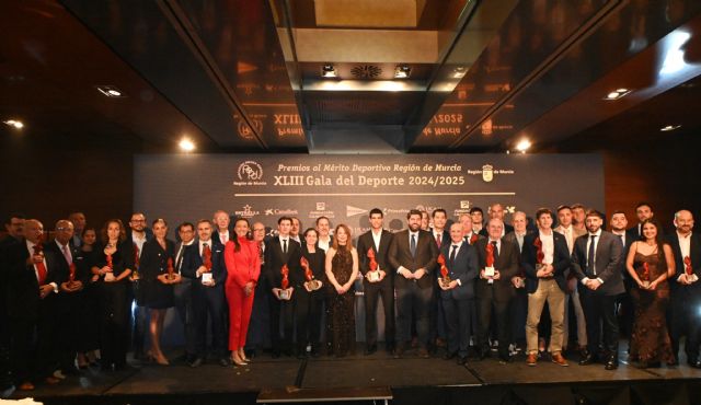López Miras en los Premios al Mérito Deportivo: “Cuando la Región de Murcia cree en sí misma, es imparable - 3, Foto 3