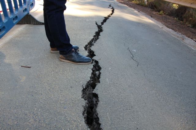 El Ayuntamiento vuelve a exigir a la Comunidad Autónoma el arreglo urgente de la carretera de Gebas (RM-515), Foto 4