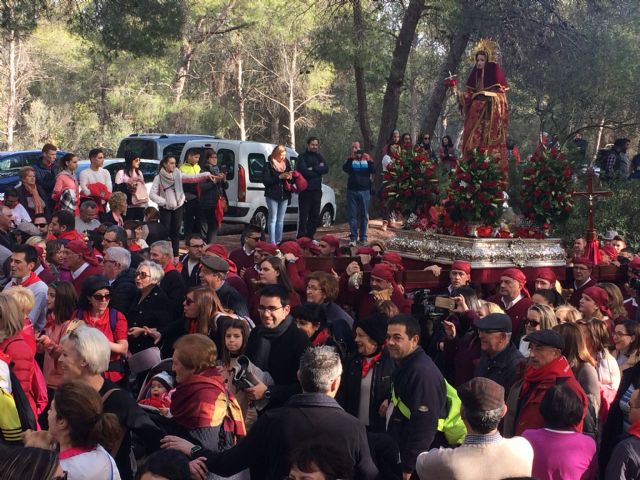 La Patrona de Totana, Santa Eulalia de Mérida, regresa a su ermita rodeada de miles de personas, después de haber permanecido más de un mes en la ciudad - 2, Foto 2