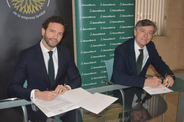 Banca March y AMEFMUR renueva su acuerdo para promover el desarrollo de la empresa familiar en Murcia - 1, Foto 1