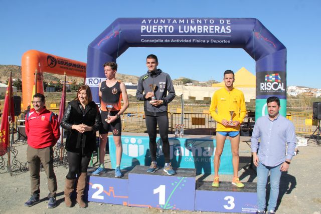Casi medio millar de corredores se dan cita en la 1ª jornada de la Liga Regional de Cross en Puerto Lumbreras - 2, Foto 2