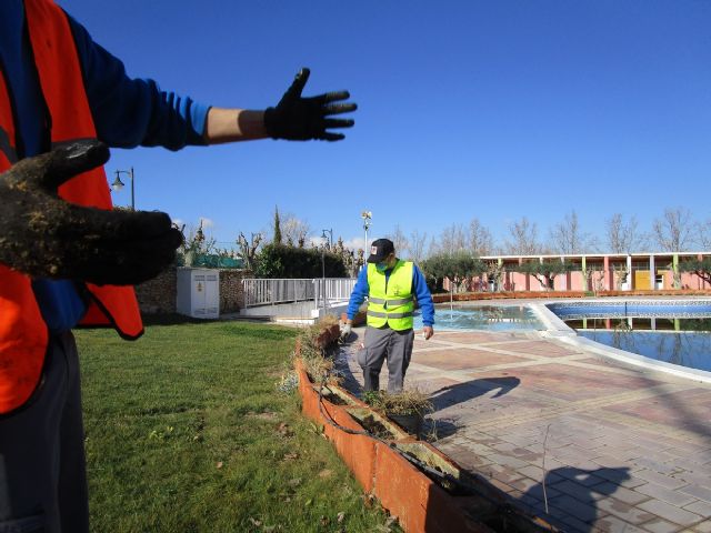 Alumnos y alumnas del PMEF 'Jardines de Bullas' realizan tareas de mantenimiento en el Complejo de La Rafa - 4, Foto 4
