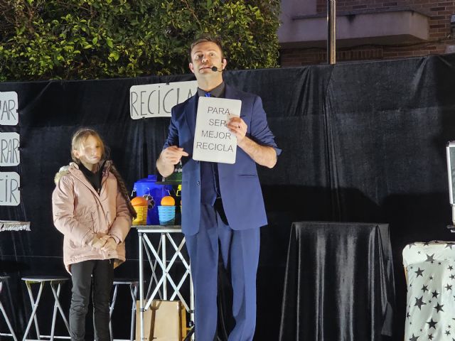 Chas, chas, la magia de reciclar, llegó ayer  a San Pedro del Pinatar - 2, Foto 2