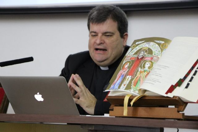 Ramón Navarro presenta a los sacerdotes la nueva traducción del Misal Romano - 4, Foto 4