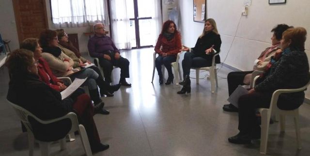 El CAVI comienza la Sensibilización en Igualdad de Oportunidades del proyecto Intergeneracional  en el Centro Social de Las Morericas - 1, Foto 1