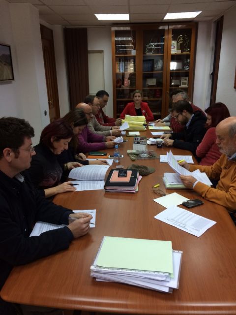 La Junta de Gobierno Local de Molina de Segura adjudica las obras de construcción de un centro social en Los Conejos II e inicia la contratación de las primeras actuaciones para la puesta en marcha del recinto ferial municipal - 1, Foto 1