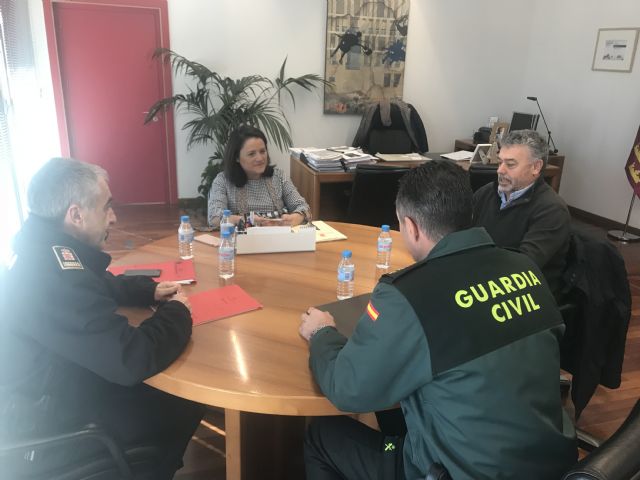 Policía Local, Policía Nacional y Guardia Civil establecerán dispositivos concretos para continuar mejorando la seguridad del municipio - 1, Foto 1