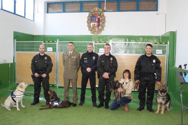 Presentada oficialmente la Unidad Canina de la Policía Local de Jumilla - 2, Foto 2