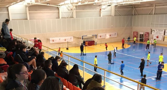 Tres oros individuales y dos por equipos para los participantes torreños en la final regional de bádminton escolar - 2, Foto 2