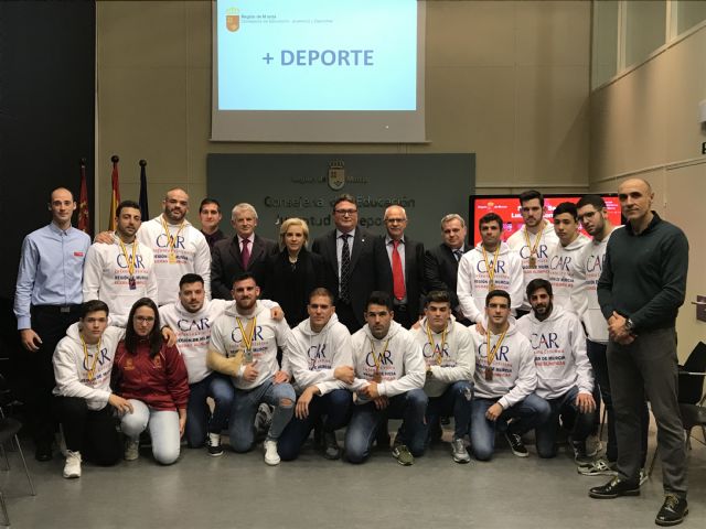Recepción a los deportistas murcianos que han conseguido medalla en el Campeonato de España Senior de Luchas Olímpicas - 1, Foto 1