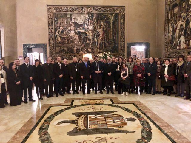 Fernando López Miras encabeza la delegación murciana que se reúne con el embajador de España ante la Santa Sede - 1, Foto 1