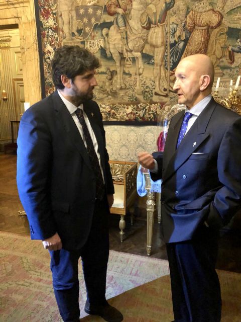 Fernando López Miras encabeza la delegación murciana que se reúne con el embajador de España ante la Santa Sede - 2, Foto 2