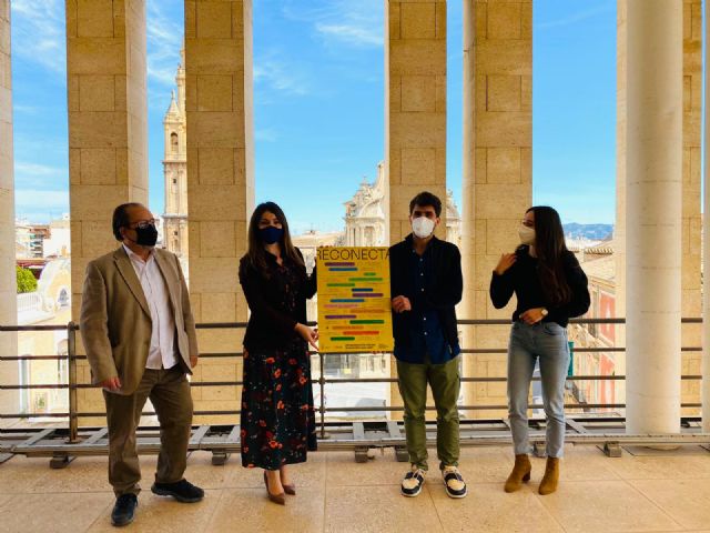 600 jóvenes podrán participar en los 25 talleres online que ofrecen los centros juveniles 585, El Palmar y la Nave - 1, Foto 1