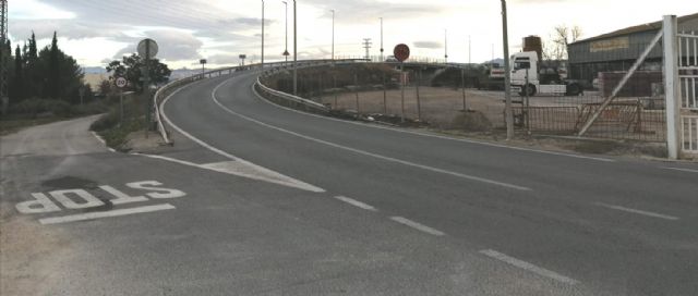 El PP propone torreño al ayuntamiento el arreglo del puente de la Avenida Diputación sobre la línea de ferrocarril Madrid-Cartagena - 1, Foto 1