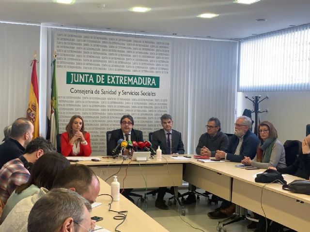 La mesa sectorial reconoce el papel del técnico de enfermería en la atención primaria - 1, Foto 1