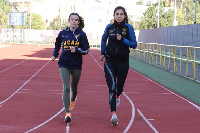 8 Atletas del UCAM Cartagena de camino al Campeonato de España Absoluto de Pista Cubierta - 1, Foto 1