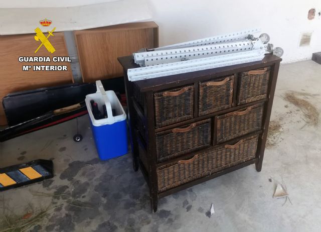 La Guardia Civil desmantela en Bullas un grupo delictivo que cometía delitos contra el patrimonio - 4, Foto 4