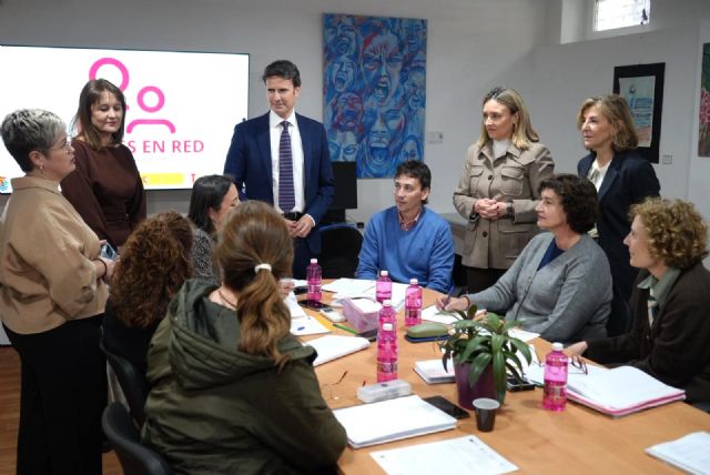 Los Servicios Sociales de la Región atienden a una media de 90.000 personas al a&ntilde;o - 2, Foto 2