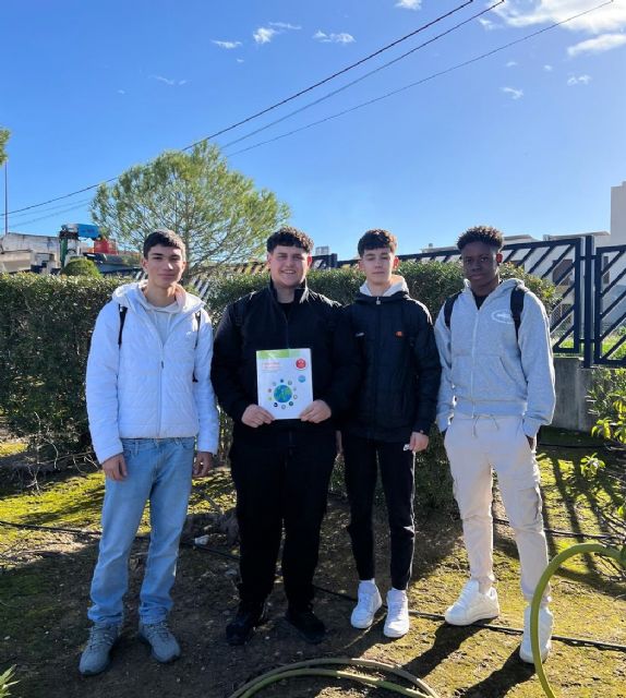 El Colegio Santa Joaquina de Vedruna -Carmelitas de Cartagena- gana el 6° Torneo de Debate Económico organizado por el Colegio de Economistas de la Región de Murcia en la Fase Regional - 4, Foto 4