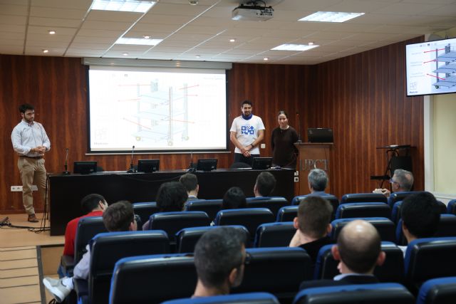 Estudiantes de Navales e Industriales ganan el reto de Navantia con un andamiaje mediante cremalleras para la construcción de submarinos - 2, Foto 2