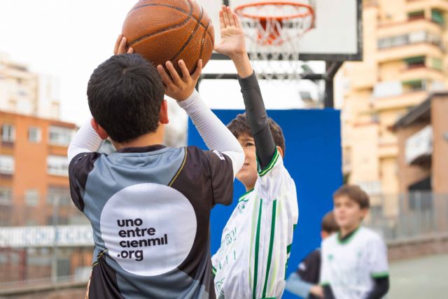 Casi 700 niños y niñas de 8 clubes de Murcia juegan este fin de semana los partidos solidarios contra el cáncer infantil de Unoentrecienmil - 2, Foto 2