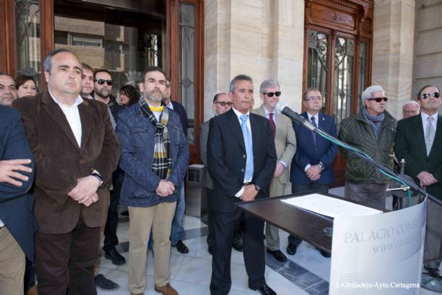 El alcalde se sumó al homenaje a Quillo, el tambor de la Semana Santa - 4, Foto 4
