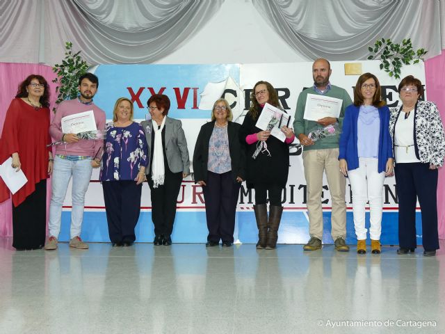 La Urbanizacion Mediterraneo entrego sus premios de poesia y pintura - 1, Foto 1