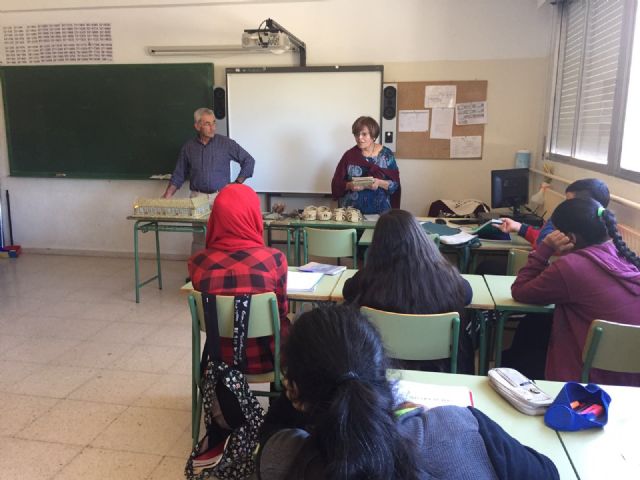 Un vistazo al pasado en el IES Gerardo Molina - 1, Foto 1