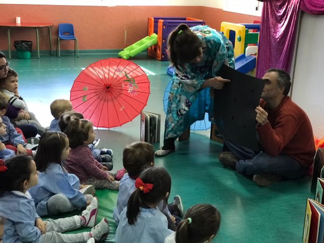 Cuentacuentos por la Igualdad de niños y niñas, en los Centros de Atención a la Infancia y Escuelas Infantiles Municipales de Torre-Pacheco - 1, Foto 1