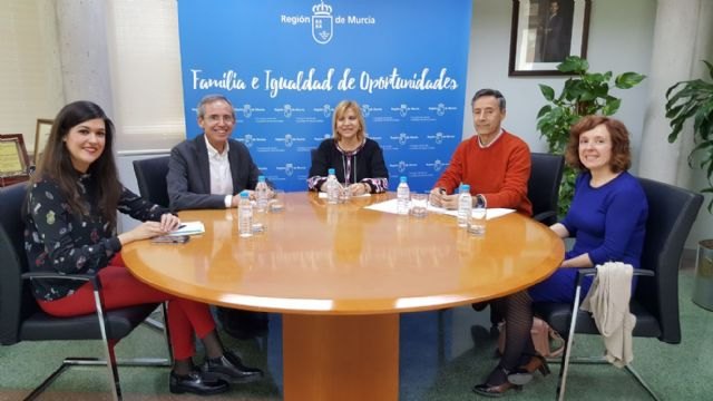 La Comunidad impulsa el trabajo de los educadores sociales en el peritaje judicial de casos relacionados con protección de menores - 1, Foto 1
