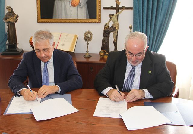 La UCAM y Editorial Médica Panamericana firman un convenio para ampliar la formación de profesionales de la salud - 1, Foto 1