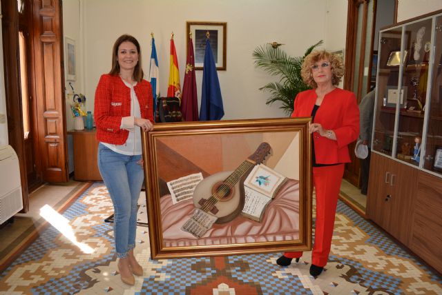 La pintora Beatriz García dona la obra Arte y sentimiento al Ayuntamiento de Águilas - 1, Foto 1