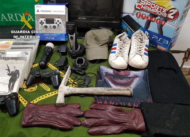 La Guardia Civil esclarece más de una treintena de robos en viviendas y comercios de Jumilla - 3, Foto 3