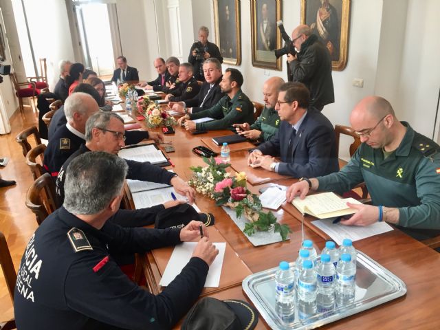 Bernabé anuncia un dispositivo de 300 agentes de Policía Nacional y Guardia Civil para garantizar la seguridad durante la Semana Santa de Cartagena - 1, Foto 1