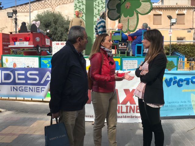 El Parque de San José acogerá hasta el lunes la II Feria Outlet organizada por el Ayuntamiento y los comerciantes de esta zona - 1, Foto 1
