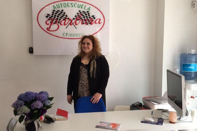 La autoescuela Bárbara comienza su andadura sobre ruedas en Cartagena - 1, Foto 1