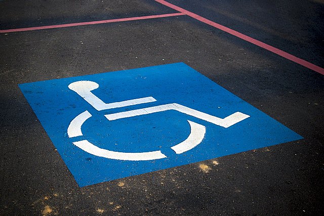 Reclaman mayor concienciación de la sociedad con las necesidades de personas con discapacidad - 1, Foto 1